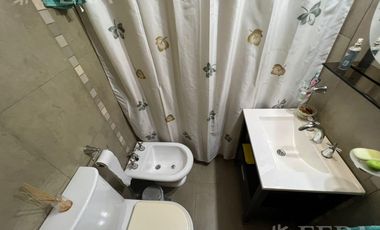 Venta de casa 3 ambientes con cochera en Wilde