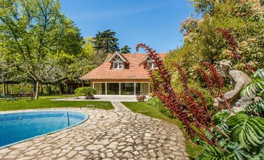 casa quinta en Mashwitz Los Naranjos 9775m2 de lote casa principal, pileta