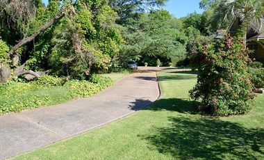 casa quinta en Mashwitz Los Naranjos 9775m2 de lote casa principal, pileta