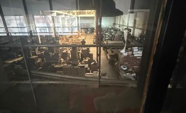 ALQUILER DE DEPOSITO  DE 1351 M2 CON OFICINAS EQUIPADAS  EN BOEDO