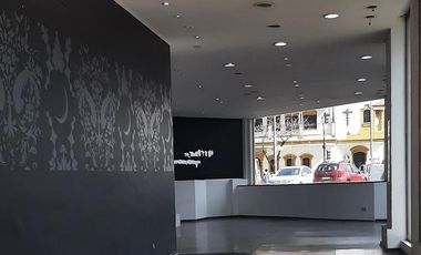 Alquiler de Local en esquina en Saavedra