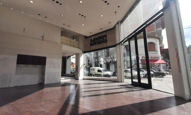 Alquiler de Local en esquina en Saavedra