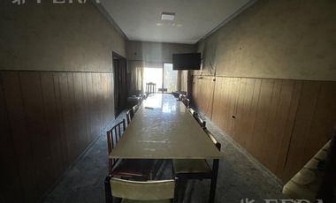 Venta casa 5 ambientes con cochera en Wilde