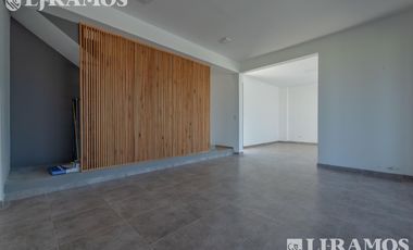 Casa en Venta con renta a la Laguna Barrio Islas El Canton A Estrenar