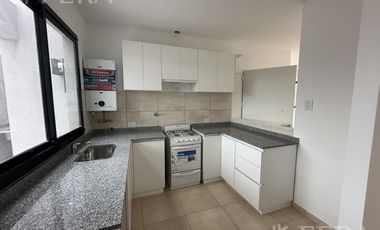 Venta departamento de 3 ambientes con balcón en Sarandí