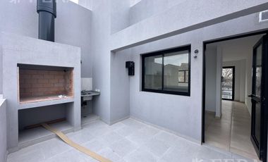 Venta departamento de 3 ambientes con balcón en Sarandí