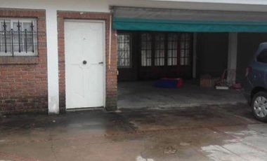 Casa en Banfield Este