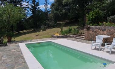 ALQUILER en Rio Ceballos - 5 DORMITORIOS - 5000M2 DE TERRENO