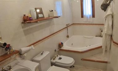 ALQUILER en Rio Ceballos - 5 DORMITORIOS - 5000M2 DE TERRENO