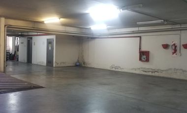 Edificio Comercial - 2 plantas de oficinas  - Acassuso Fondo de la Legua y Panamericana