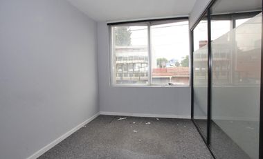 Edificio Comercial - 2 plantas de oficinas  - Acassuso Fondo de la Legua y Panamericana