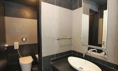 Edificio Comercial - 2 plantas de oficinas  - Acassuso Fondo de la Legua y Panamericana