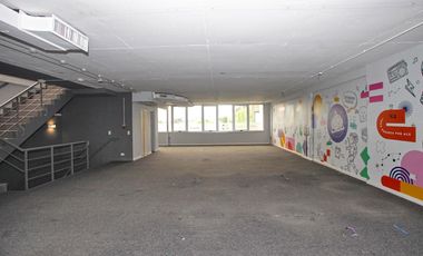 Edificio Comercial - 2 plantas de oficinas  - Acassuso Fondo de la Legua y Panamericana