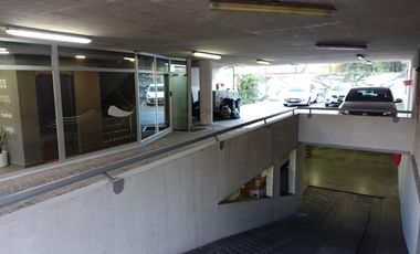 Edificio Comercial - 2 plantas de oficinas  - Acassuso Fondo de la Legua y Panamericana