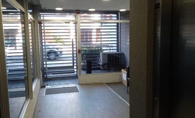 Edificio Comercial - 2 plantas de oficinas  - Acassuso Fondo de la Legua y Panamericana