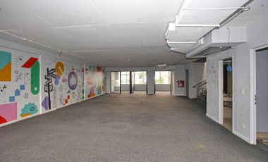 Edificio Comercial - 2 plantas de oficinas  - Acassuso Fondo de la Legua y Panamericana