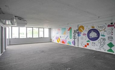 Edificio Comercial - 2 plantas de oficinas  - Acassuso Fondo de la Legua y Panamericana