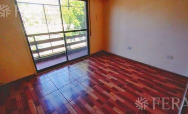Venta PH 4 ambientes con balcón en Villa Dominico