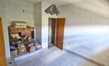 CASA 5 AMB - VENTA - Santos Lugares