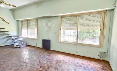 CASA 5 AMB - VENTA - Santos Lugares