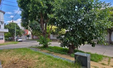 CASA 5 AMB - VENTA - Santos Lugares