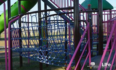 EcoPueblo Alvear - Todos los servicios - Terreno Comercial sobre avenida