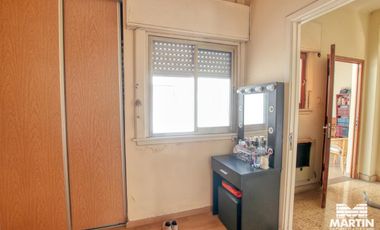 Venta en block, dos PH al fondo - Olivos