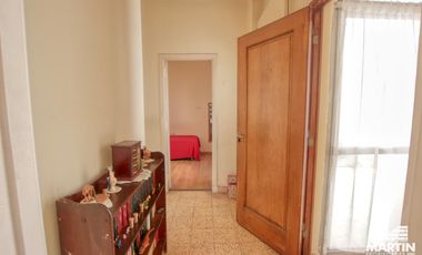 Venta en block, dos PH al fondo - Olivos