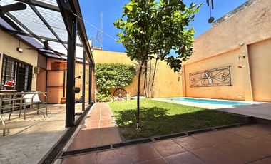 PH 4 AMBIENTES CON JARDIN Y PILETA