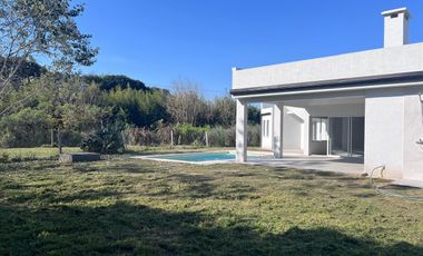 Casa en Venta Haras Santa Maria-Desarrollada en 1 planta-4 Dormitorios-Seguridad-Colegio-Deportes