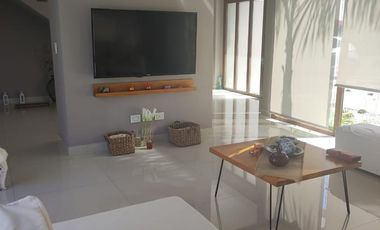 Casa en Club de Campo Abril