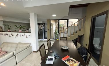 Venta de PH 4 ambientes en Villa Dominico