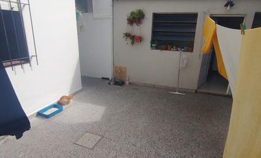 PH PARA DOS FAMILIAS O INVERSOR VENTA  Marco Avellaneda  1781 REMEDIOS DE ESCALADA