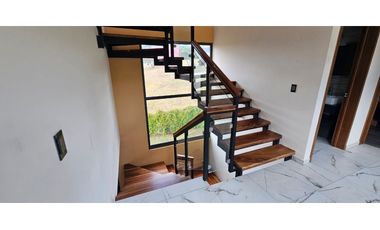 Bonita cabaña nueva en venta en zona de bosque de mazamitla jalisco