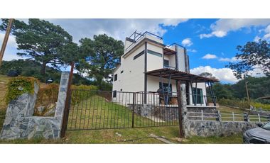 Bonita cabaña nueva en venta en zona de bosque de mazamitla jalisco