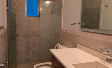 Enorme residencia en Renta en Jardín Real  Amplios Espacios y Ubicación Privilegiada