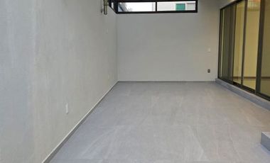 Enorme residencia en Renta en Jardín Real  Amplios Espacios y Ubicación Privilegiada