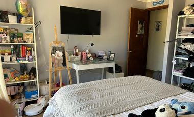 Casa en Talagante: Espacio y Estilo en 5000m²