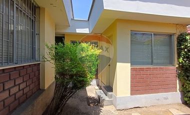 Diego de Almagro / Amapolas