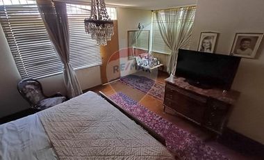 Diego de Almagro / Amapolas