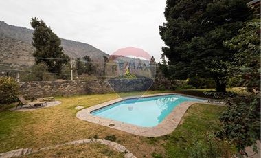 Gran casa amoblada a 8 minutos de Nido de Águilas