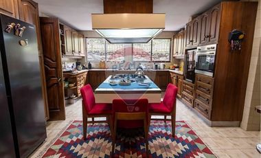 Gran casa amoblada a 8 minutos de Nido de Águilas