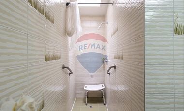 Gran casa amoblada a 8 minutos de Nido de Águilas