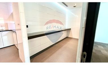 ESPECTACULAR OFICINA EN EL CORAZON DE LA DEHESA