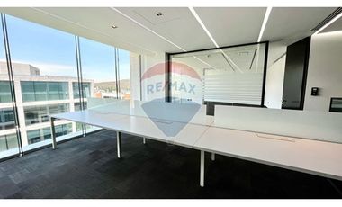 ESPECTACULAR OFICINA EN EL CORAZON DE LA DEHESA