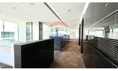 ESPECTACULAR OFICINA EN EL CORAZON DE LA DEHESA