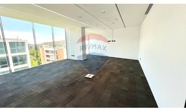 ESPECTACULAR OFICINA EN EL CORAZON DE LA DEHESA