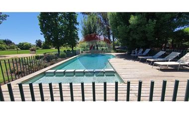 Orilla Lago!! lindo jardín piscina quincho 8850 m2