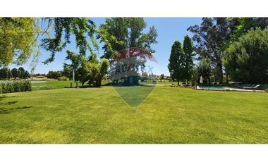 Orilla Lago!! lindo jardín piscina quincho 8850 m2
