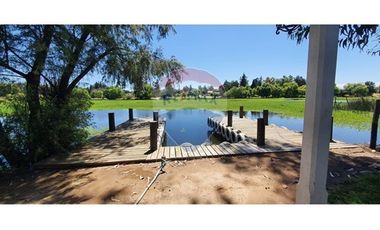 Orilla Lago!! lindo jardín piscina quincho 8850 m2